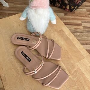 Light Pink W/ Gold & Clear Round Gem Accents Simple Elegant Slip On Dress Shoes